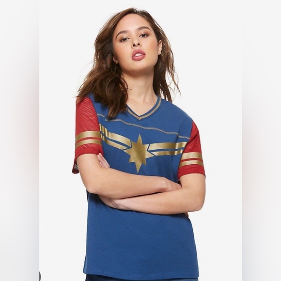 Her Universe Tops - Her Universe Captain Marvel Avengers jersey size small NWT
